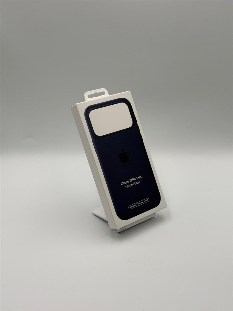 Apple Silicone Case with MagSafe for iPhone 17 Pro Max 6.9" Midnight A3560 - MGFP4ZM/A