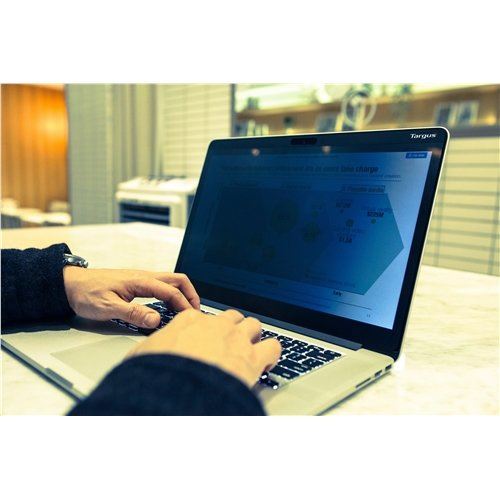 Targus Magnetic Privacy Screen Protector for Macbook Pro 15" 2012/2015 Black - ASM154MBGL