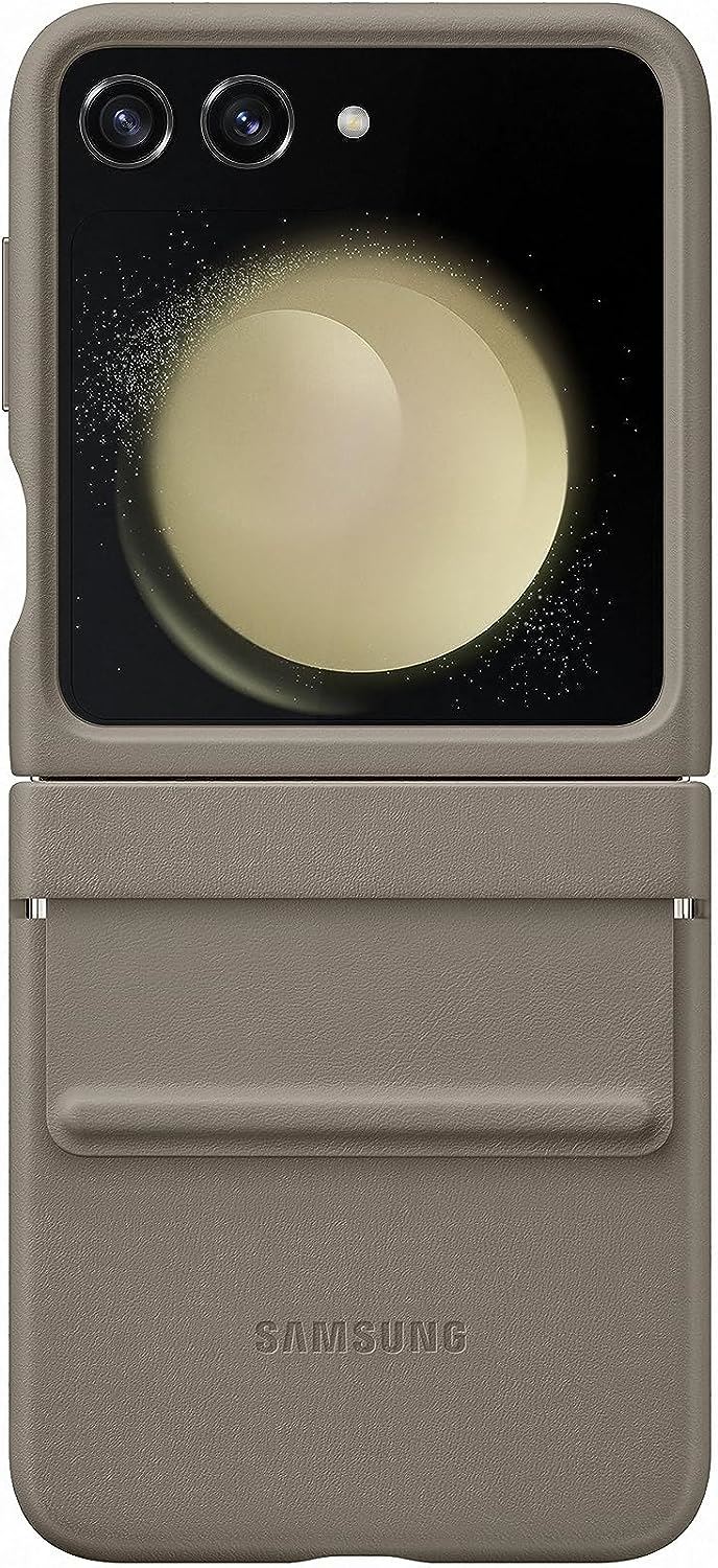 Leather Case – IQ Trading Ltd
