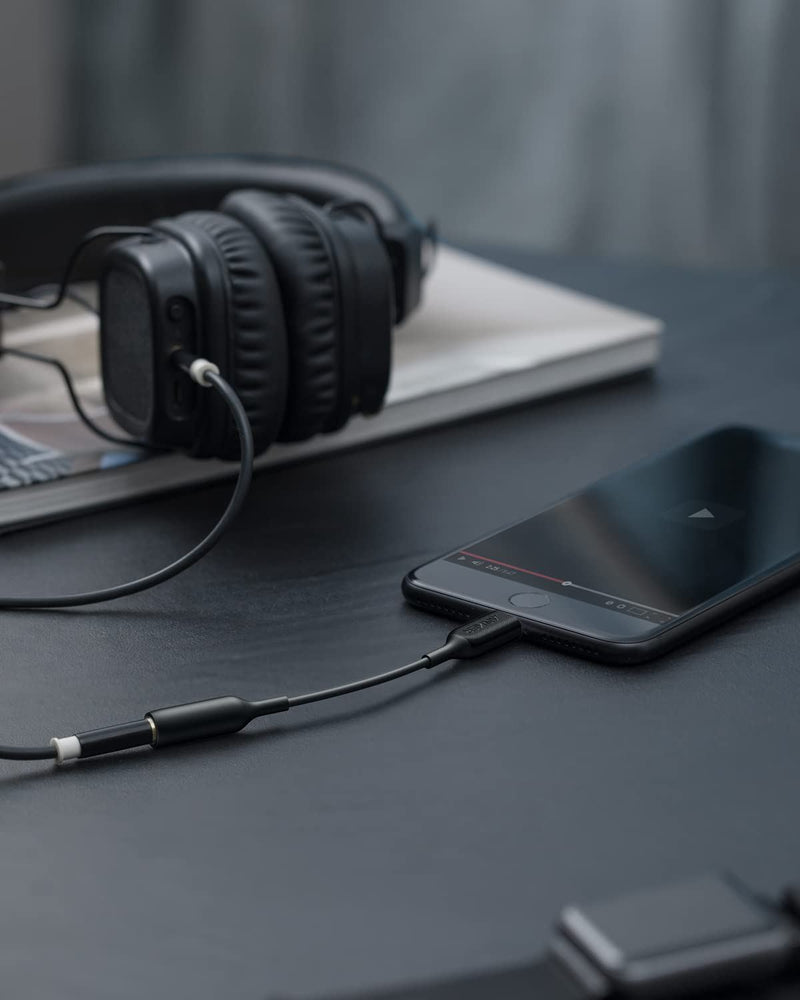 Anker 3.5mm Audio Adapter with Lightning Connector - A8193H11-1